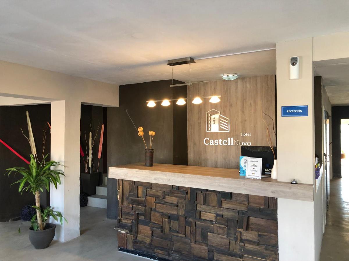Castellnovo Hotel 비야카를로스파스 외부 사진